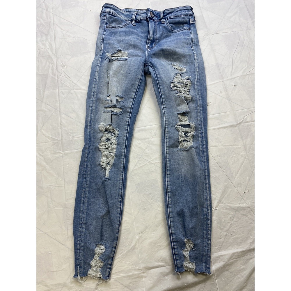 American Eagle High Rise Light Wash Distressed Jegging Sz 2 Short